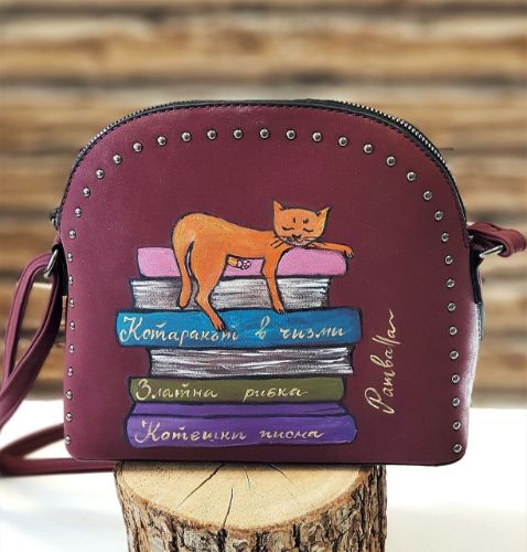 Снимка на Lazy cat  bag burgundy
