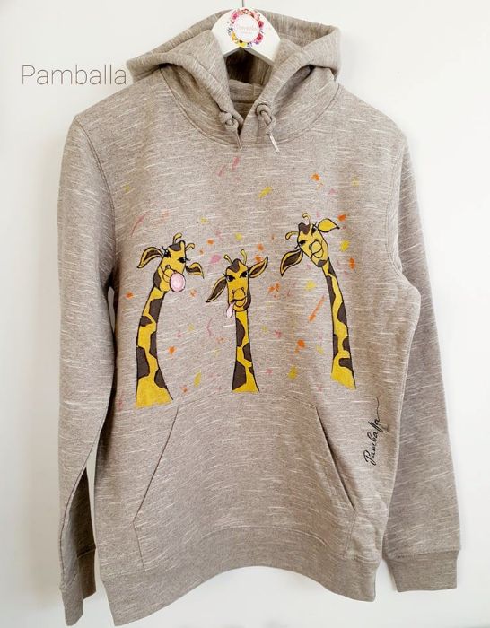 Снимка на Giraffes hoodie 