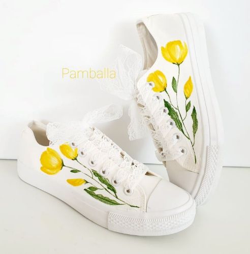 Снимка на Eustoma Flower Yellow wedding sneakers