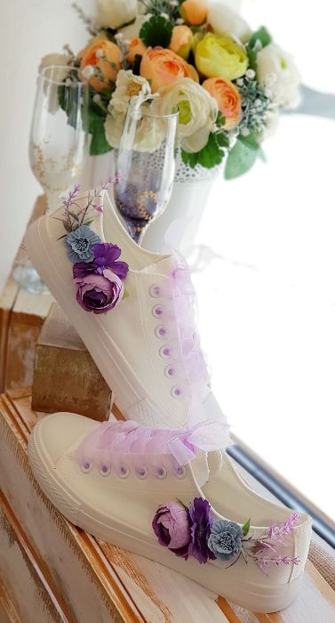 Снимка на 3D Flowers Lilac sneakers 