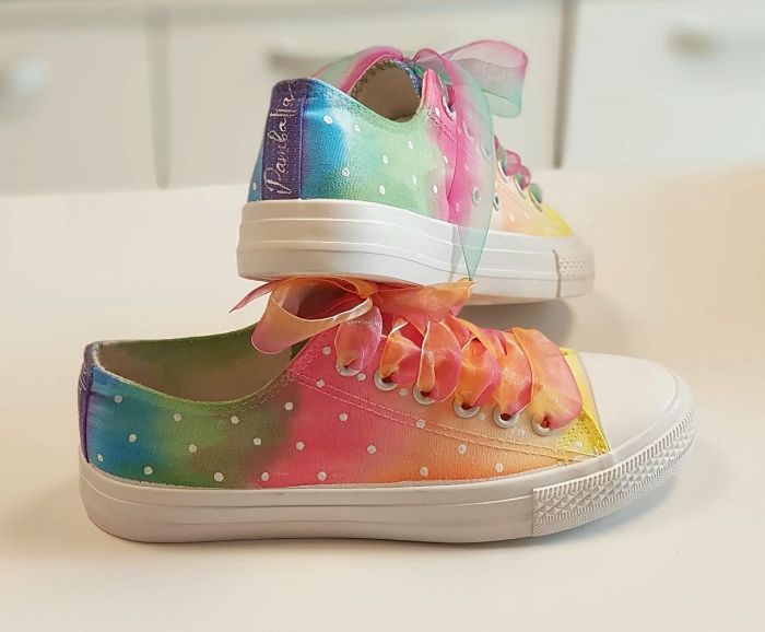 Снимка на Colorful Doted sneakers