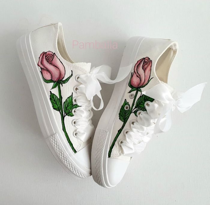 Снимка на Rose wedding sneakers
