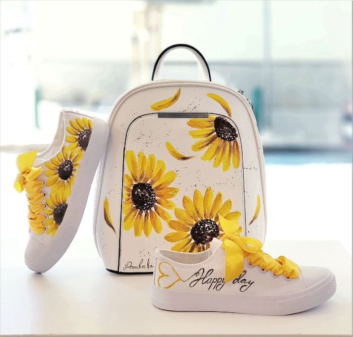 Снимка на Happy Day  Sunflowers sneakers