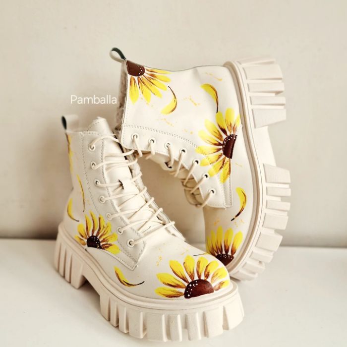 Снимка на Sunflowers boots #40